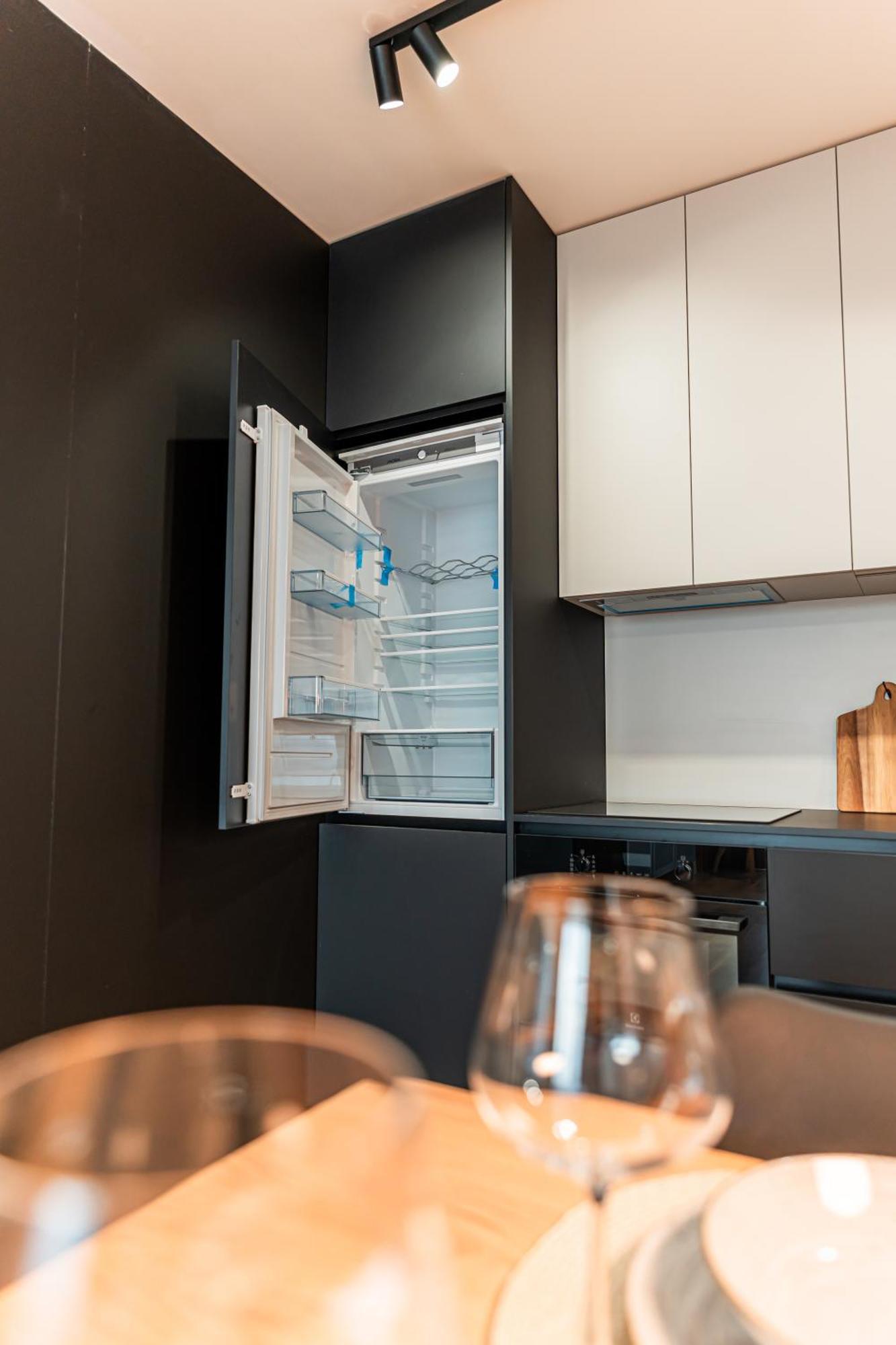 Luxury Center - Parking Included Apartman *